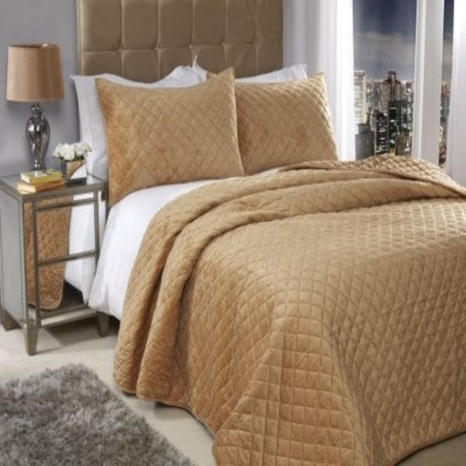 image 1 of Banbury Bedspread Ochre Yellow | Yellow