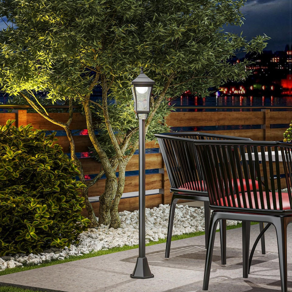 image 1 of Outsunny 1.3 m LED Garden Lamp Post Light, Waterproof IP44, Cool White | Black | Black
