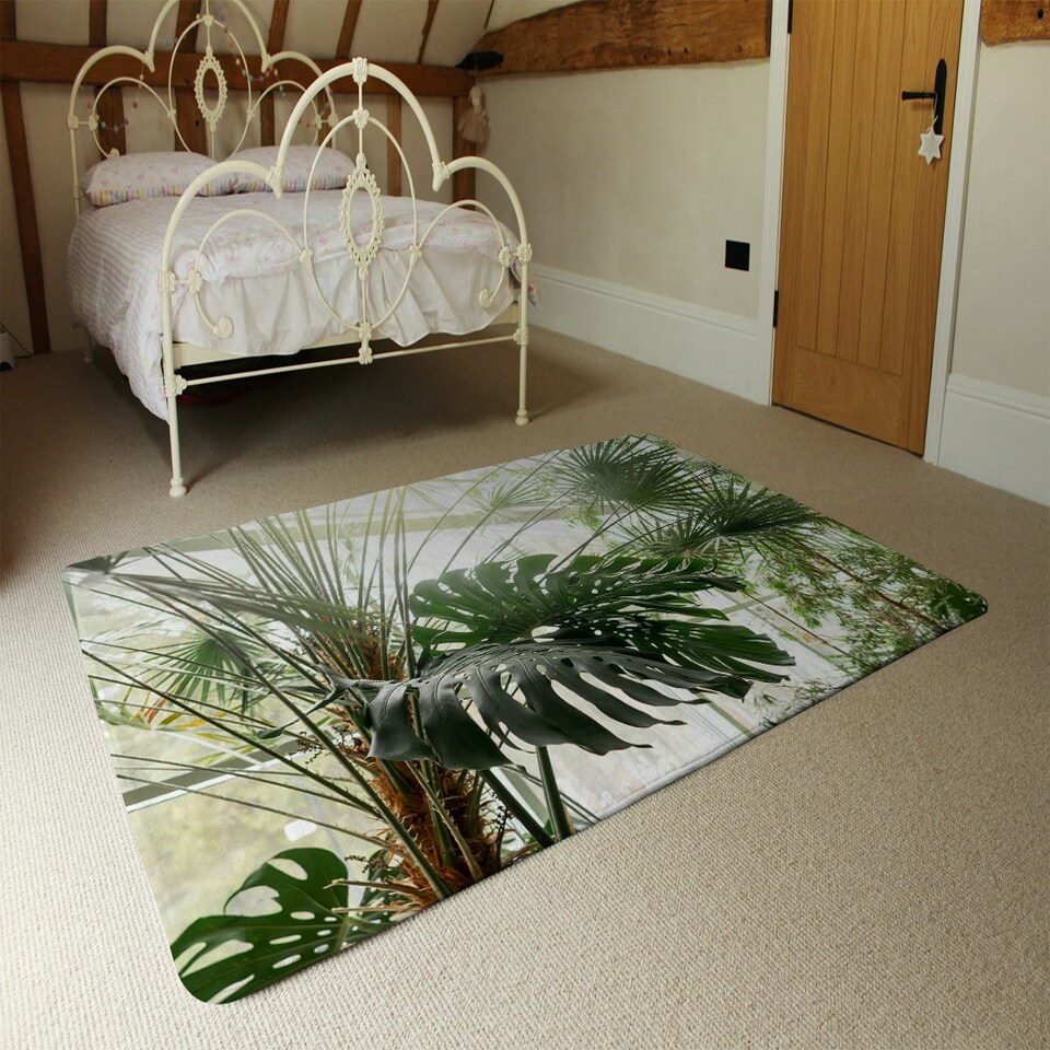 image 1 of Green plants in botanical garde (Rug) Green | S