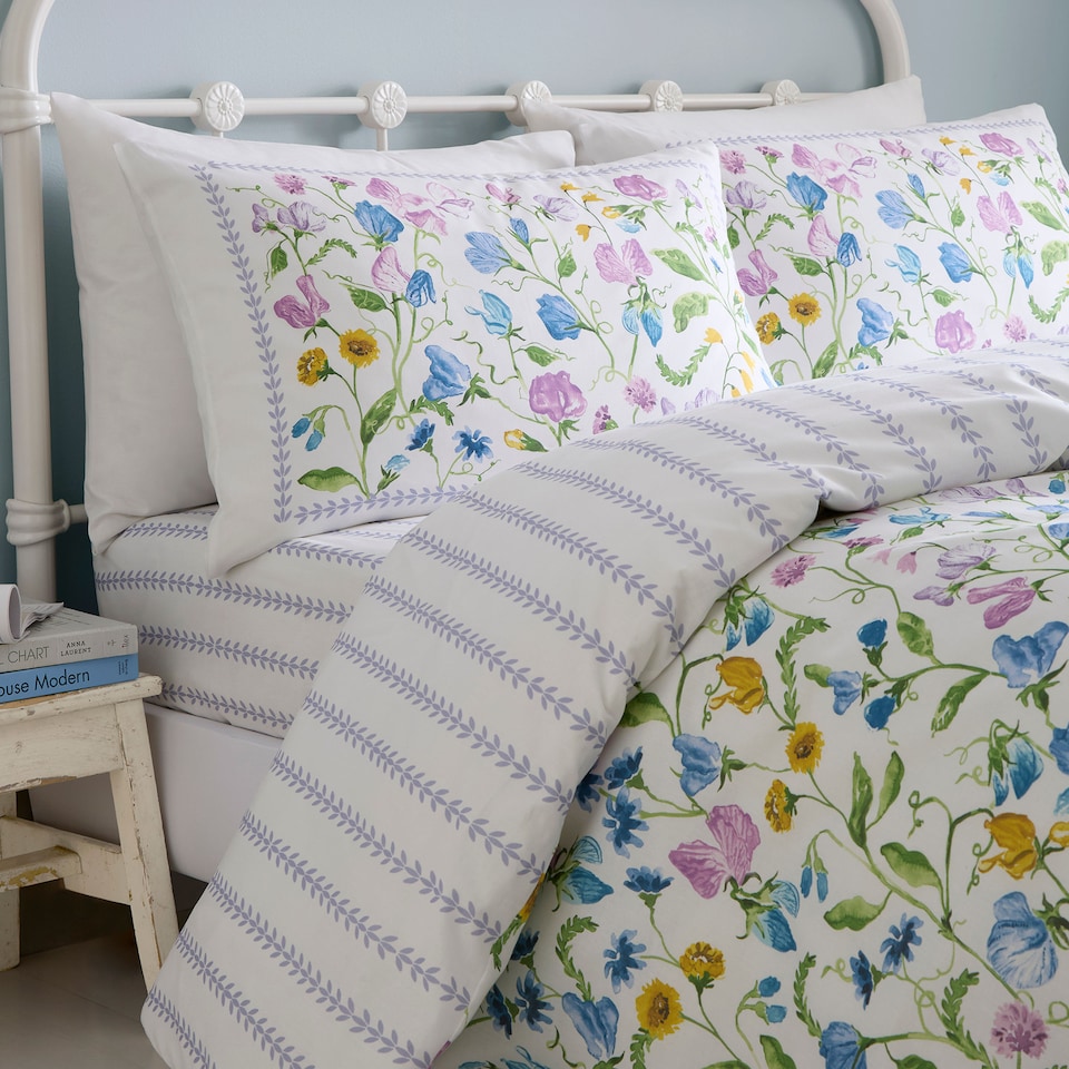 image 1 of D & D Sweetpea Floral Duvet Cover Set Lilac