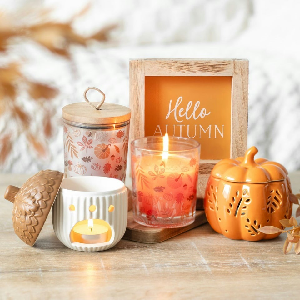 image 1 of Autumn Leaves Warm Vanilla Scented Jar Candle