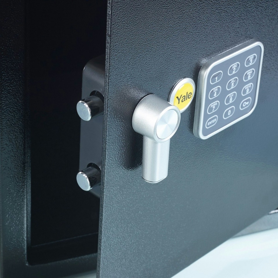 image 1 of YALE VALUE ALARMED SAFE LAPTOP