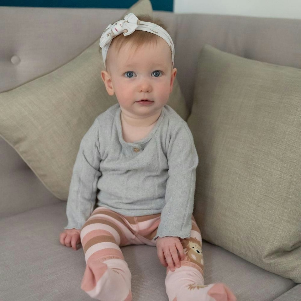 image 1 of Ziggle Baby Top Bow Turban Headband - Hedgehog | White | 1