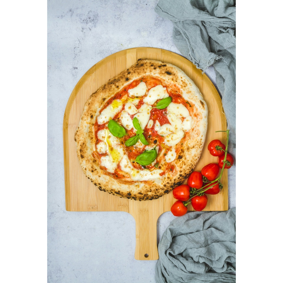 image 1 of KitchenCraft World of Flavours Italian Pizza Serving Set