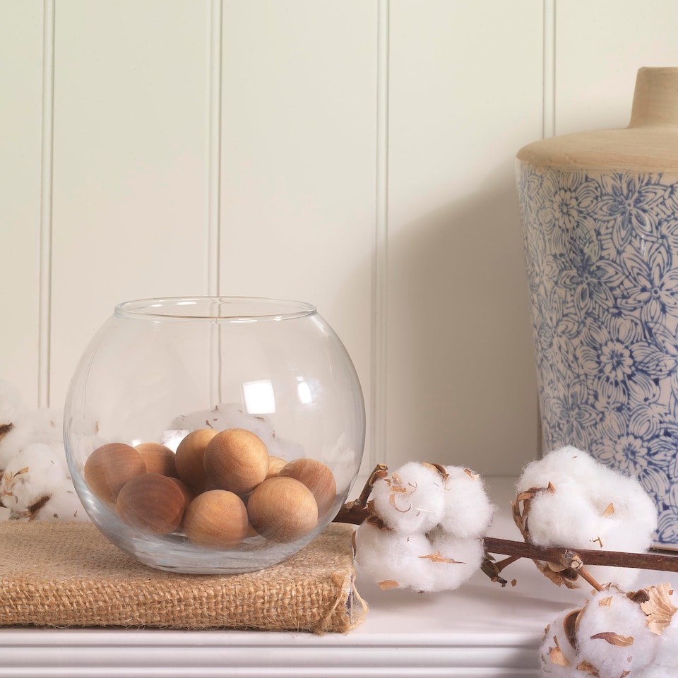 image 1 of Hassett Green London - Cranberry - Scented Wooden Balls Pack of 100 - Alternative to Pot Pourri, Diffusers, Sachets and Drawer Liners