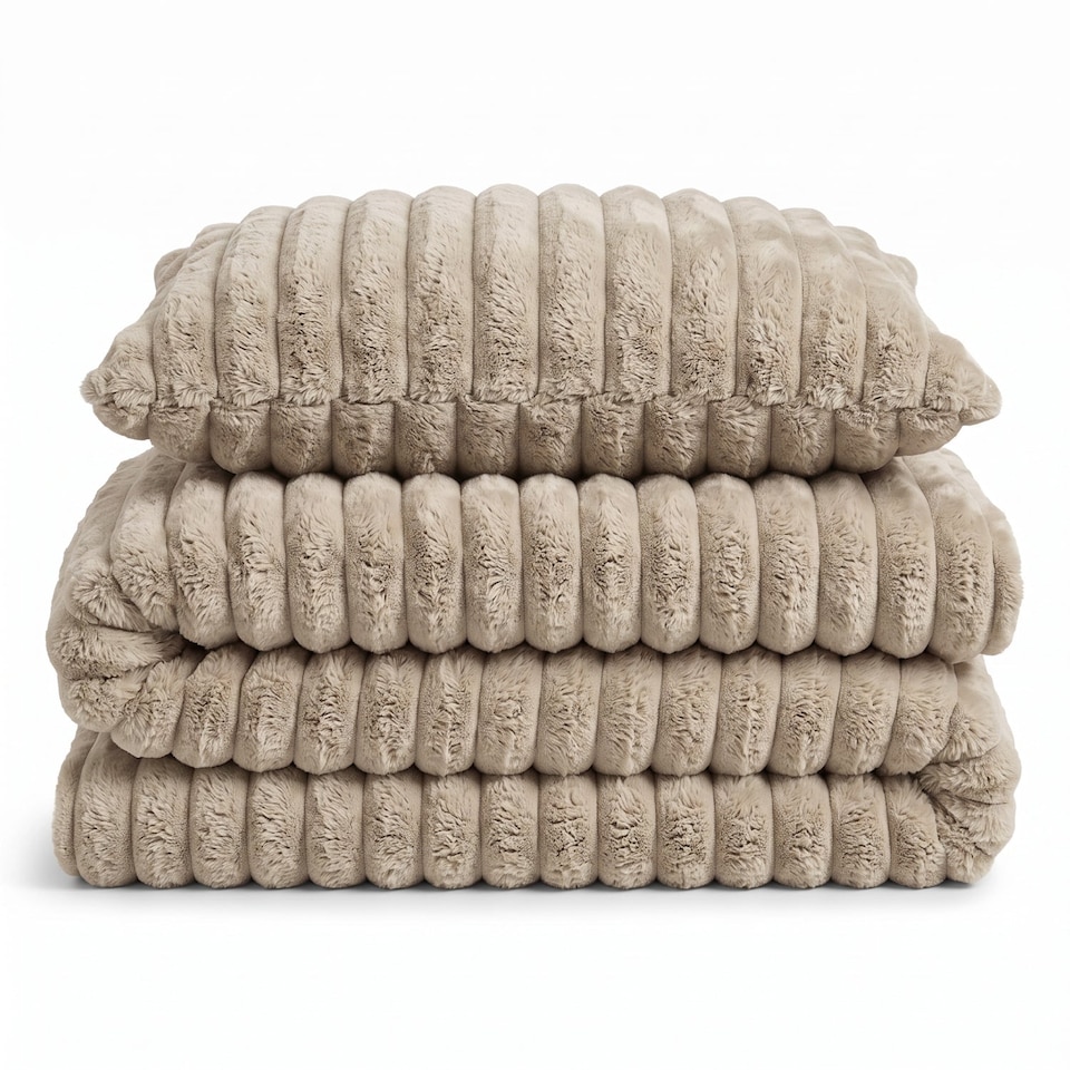 Velosso Jumbo Cord Faux Rabbit Fur Duvet Cover and Pillowcase Set