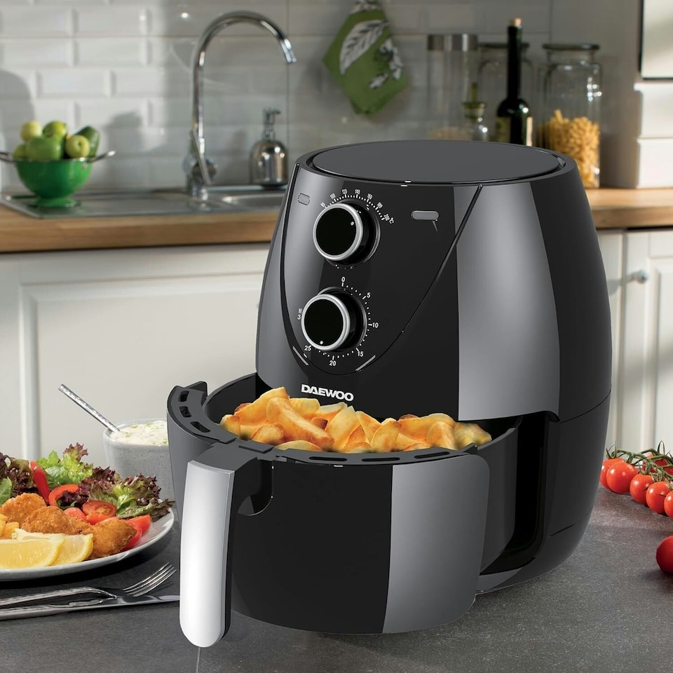 image 1 of Daewoo Medium Compact 4L Air Fryer Bake Roast Grill 200° & 30min Timer Serves 5
