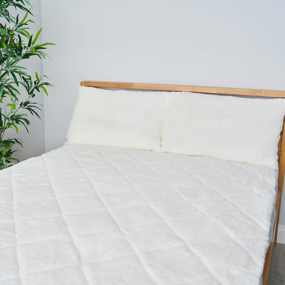 image 1 of BHS Teddy Bear Single Duvet, Cream | Multi