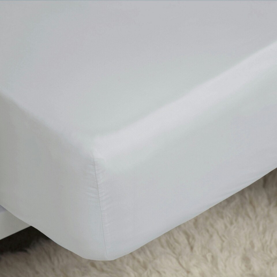 Belledorm Easycare Percale Fitted Sheet - Cloud - Single