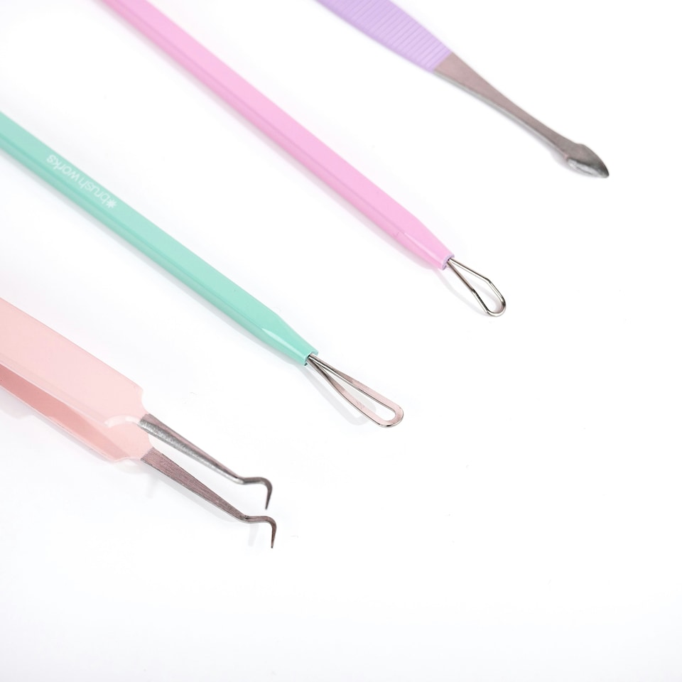 image 1 of Brushworks Pastel Blackhead & Blemish Remover Set