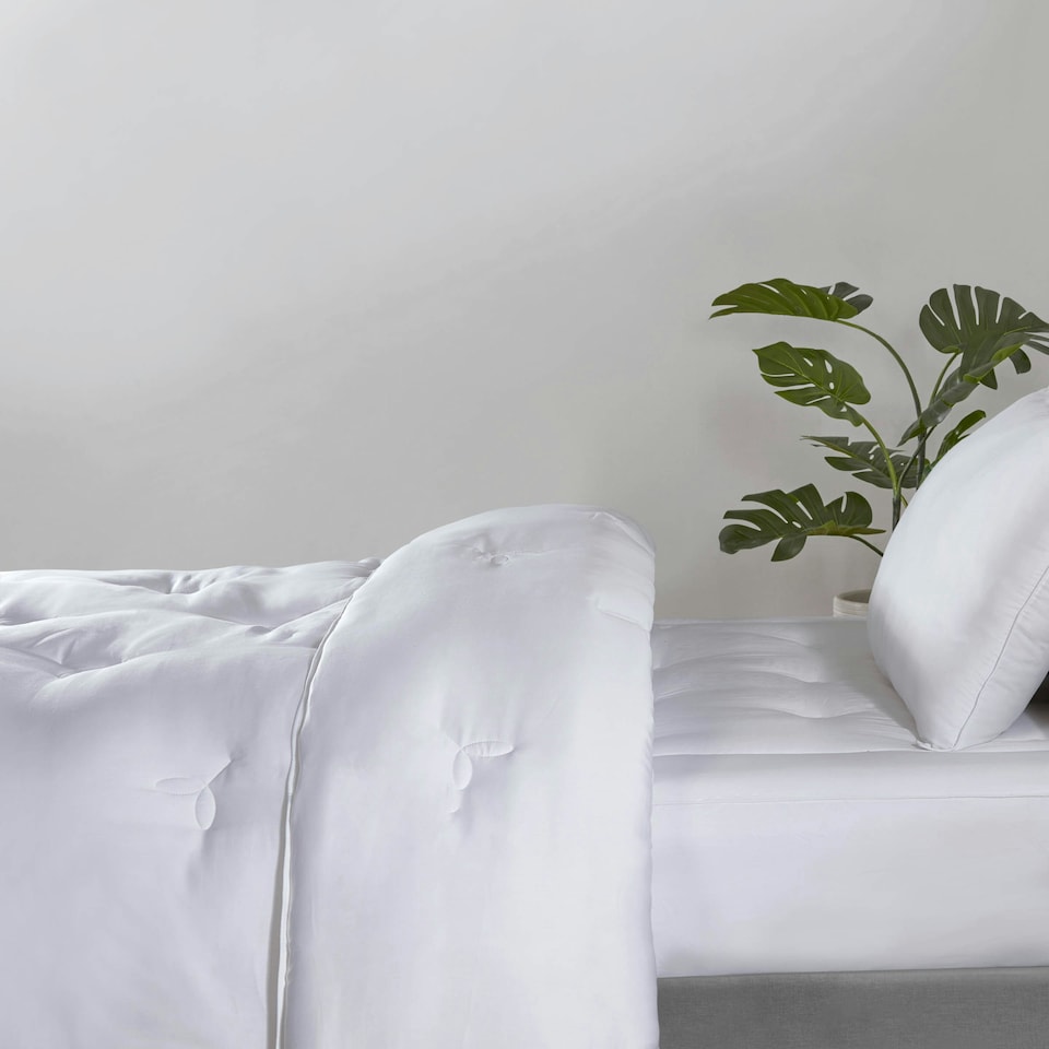 image 1 of BHS 10.5 Tog Hotel Collection Lyocell Duvet, Double