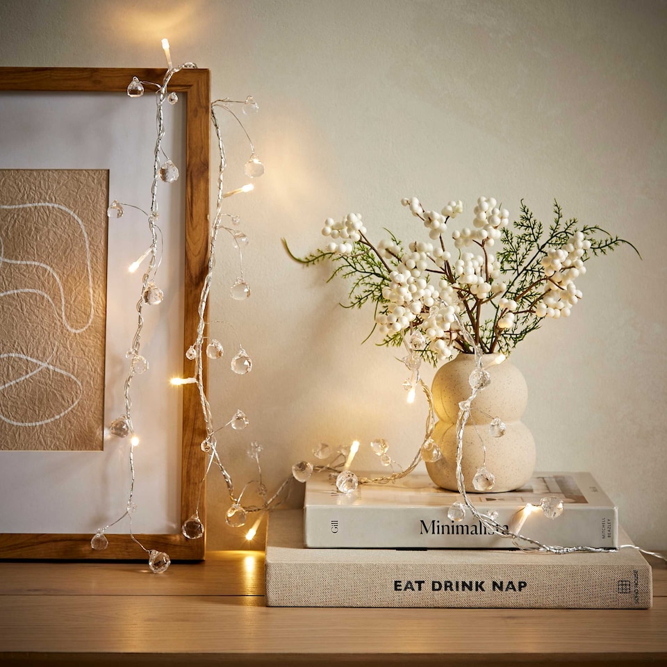 image 1 of ValueLights Plastic Diamond Gems White Indoor Christmas String Light | Clear