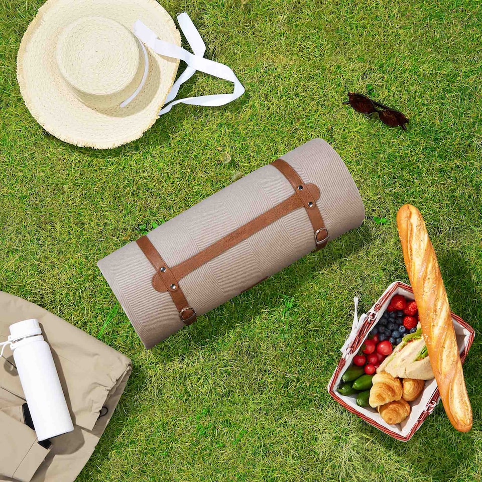 image 1 of Vonshef Picnic Blanket - Herringbone Outdoor Rug - 200x300cm