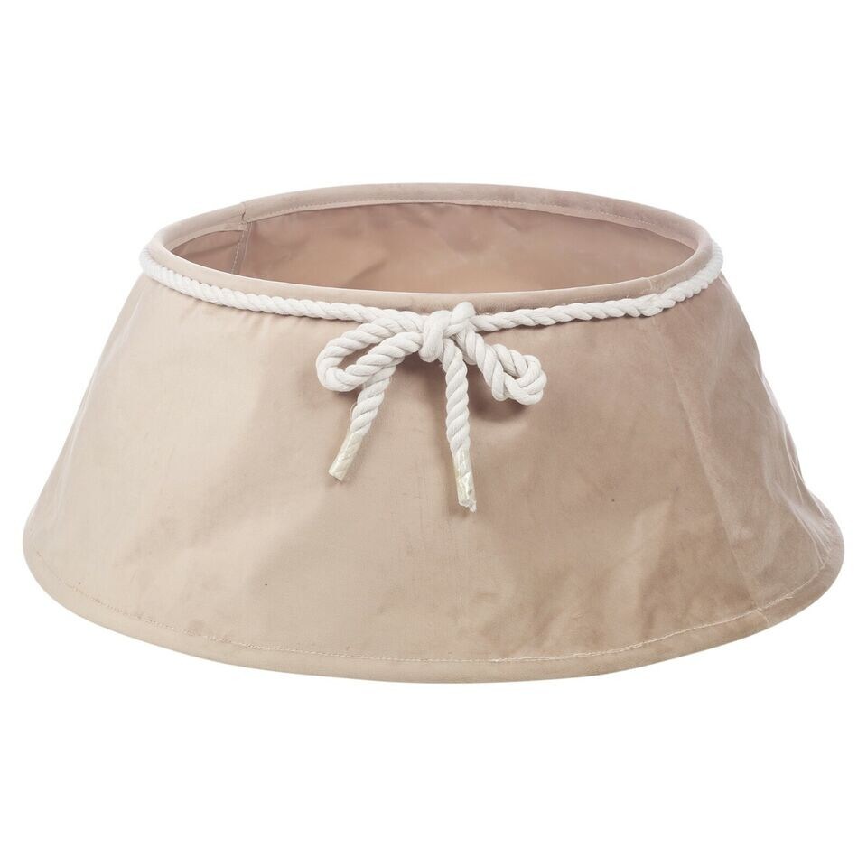 image 1 of Velvet Christmas Tree Skirts