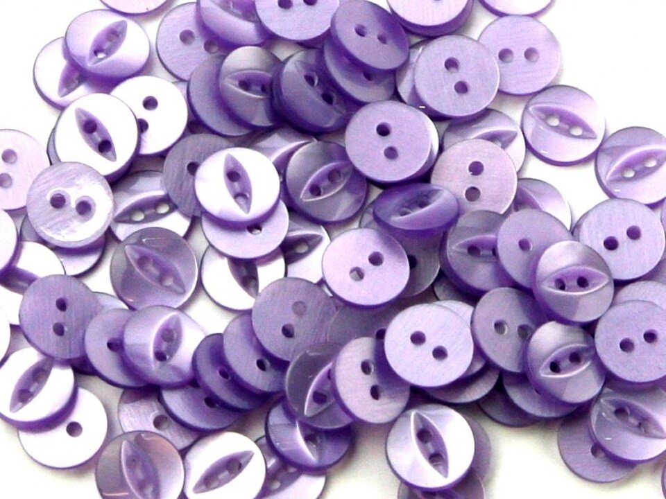 Minerva Lilac 19mm Round Fish Eye Buttons for Dressmaking - per pack of 100