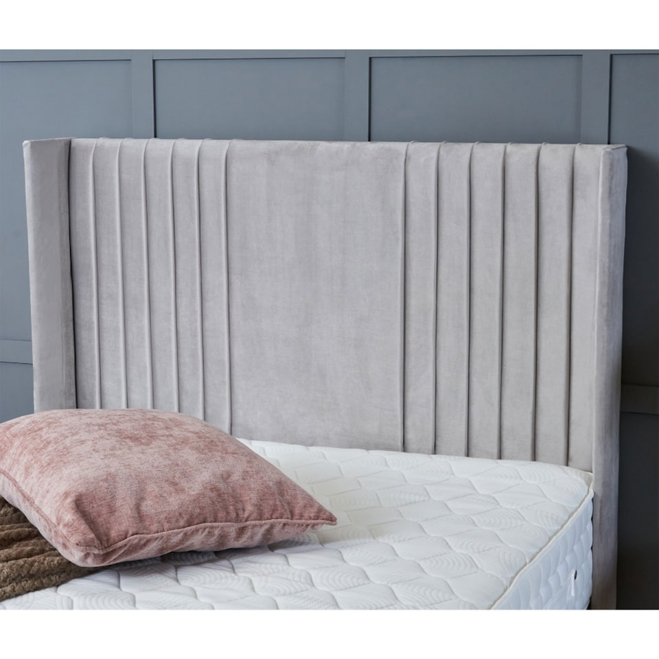 Bsspoke Upholstered Plush Ottoman Divan 54