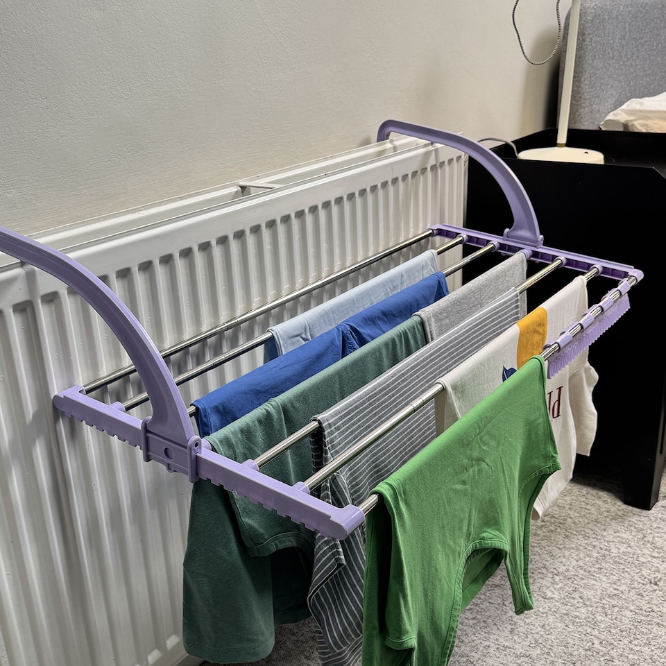 image 1 of Drew&Cole Speedi Dry Extendable Radiator Airer