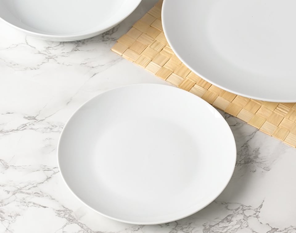 image 1 of Waterside 18pc White Porcelain Round Dinner Set