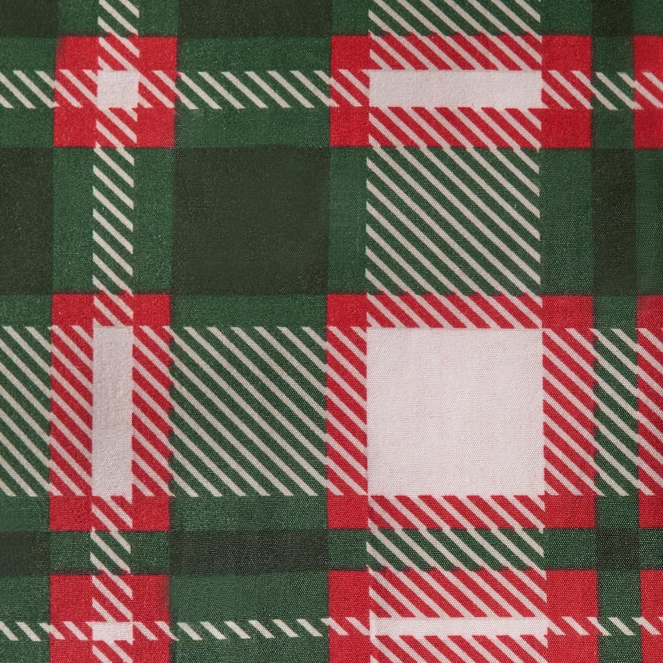 image 1 of OHS Traditional Christmas Check Soft Microfibre Duvet Cover and Pillowcase Set | Red | King