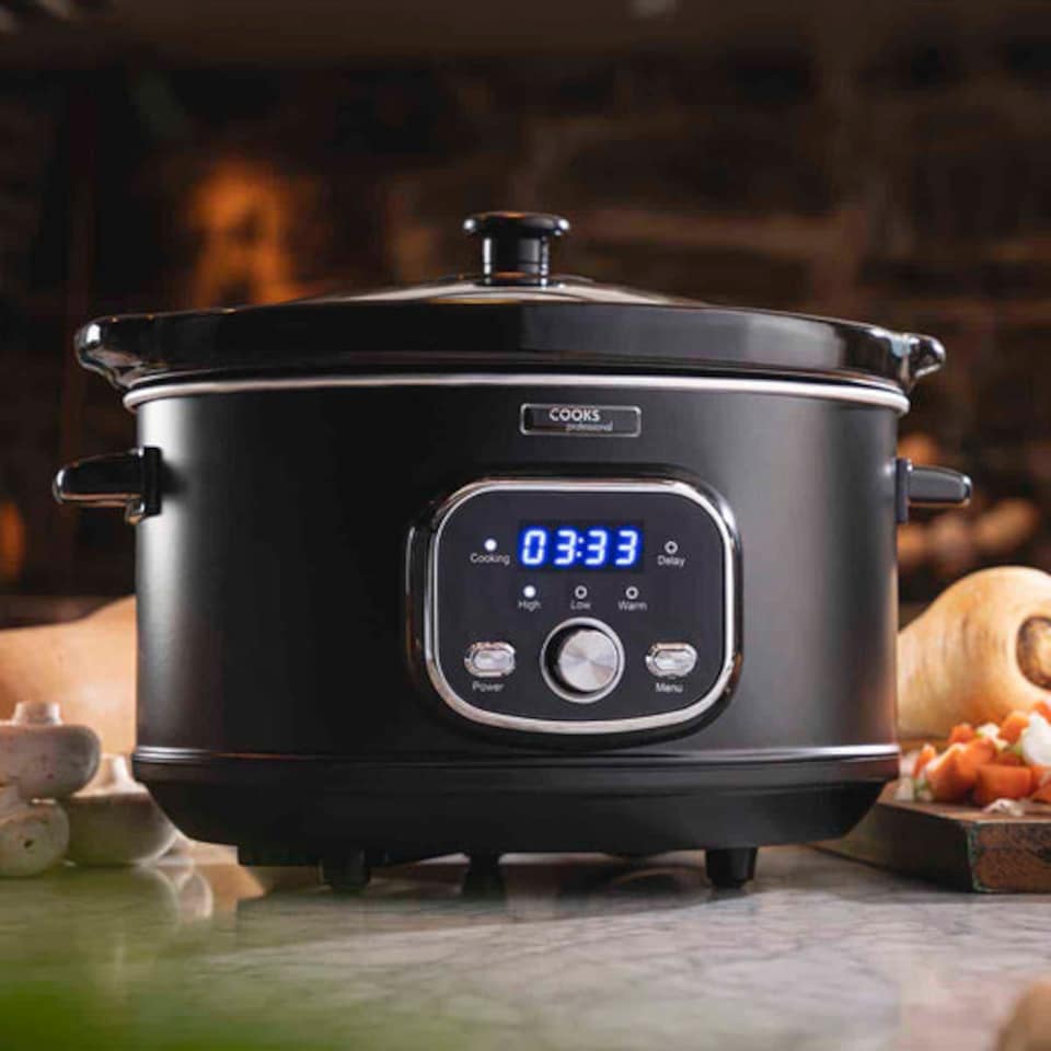 image 1 of Cooks Professional 3.5L Digital Slow Cooker with Lid, Removable Bowl & 3 Heat Settings