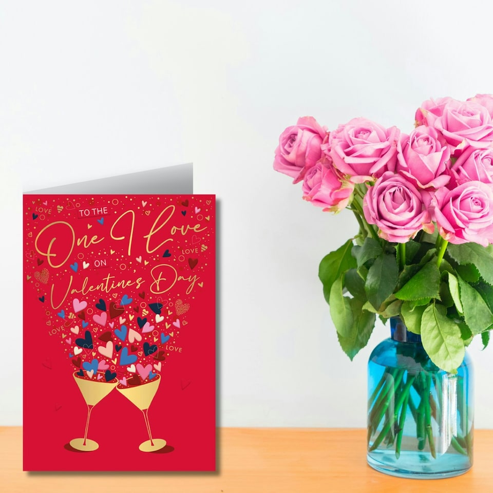 image 1 of Words 'n' Wishes Valentine Day Card to The One I Love on Valentine's Day, 23.5 x 16.5 cm, Red