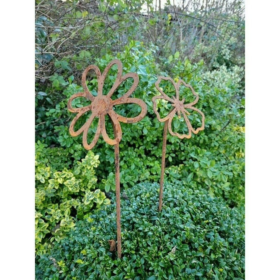 image 1 of 4 Feet Flowering Petal Plant Pin Garden Art (Pack of 3) - Bare Metal/Ready to Rust