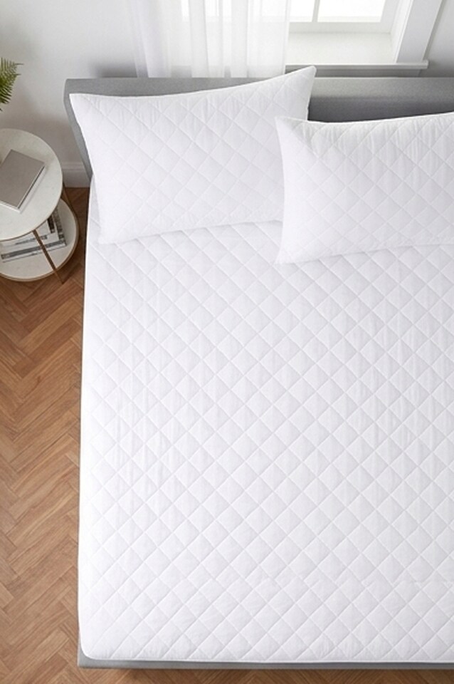 image 1 of Cotton Percale Fitted Mattress & Pillow Protector (White)