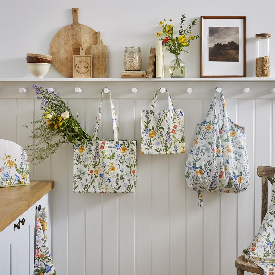 image 1 of Ulster Weavers Cottage Garden PVC Bag - Small Multi
