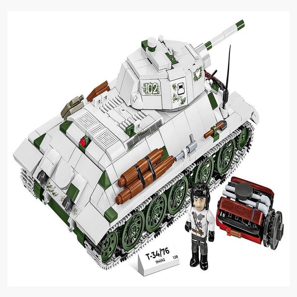 image 1 of T34/76 mod. 1941/1942 brick tank model - COBI 2595 - 852 bricks