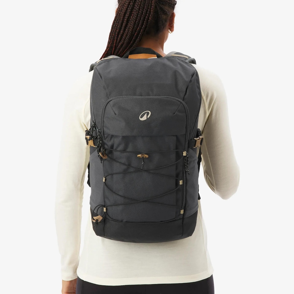 image 1 of Decathlon Arpenaz 500 20L hiking backpack