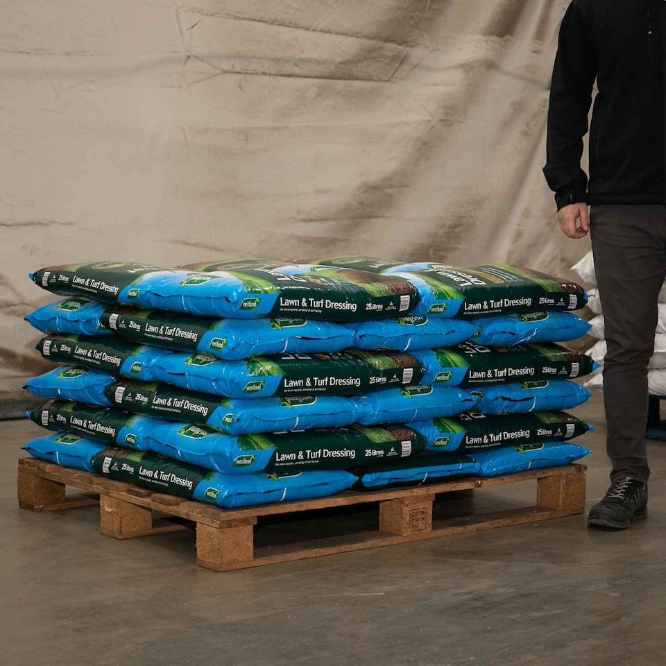 image 1 of Westland Lawn & Turf Dressing - 25L