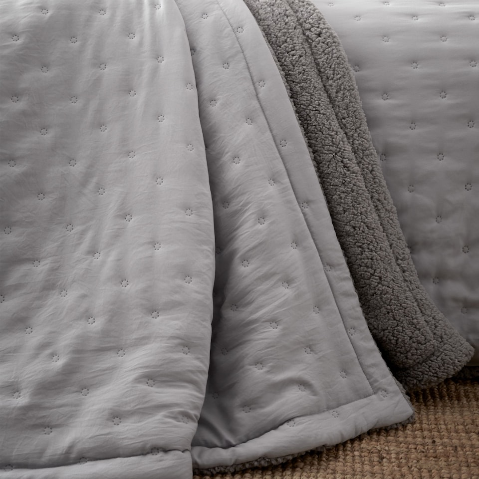 image 1 of Catherine Lansfield Cosy Nori Soft Sherpa Bedspread | Silver | Silver Grey | One Size