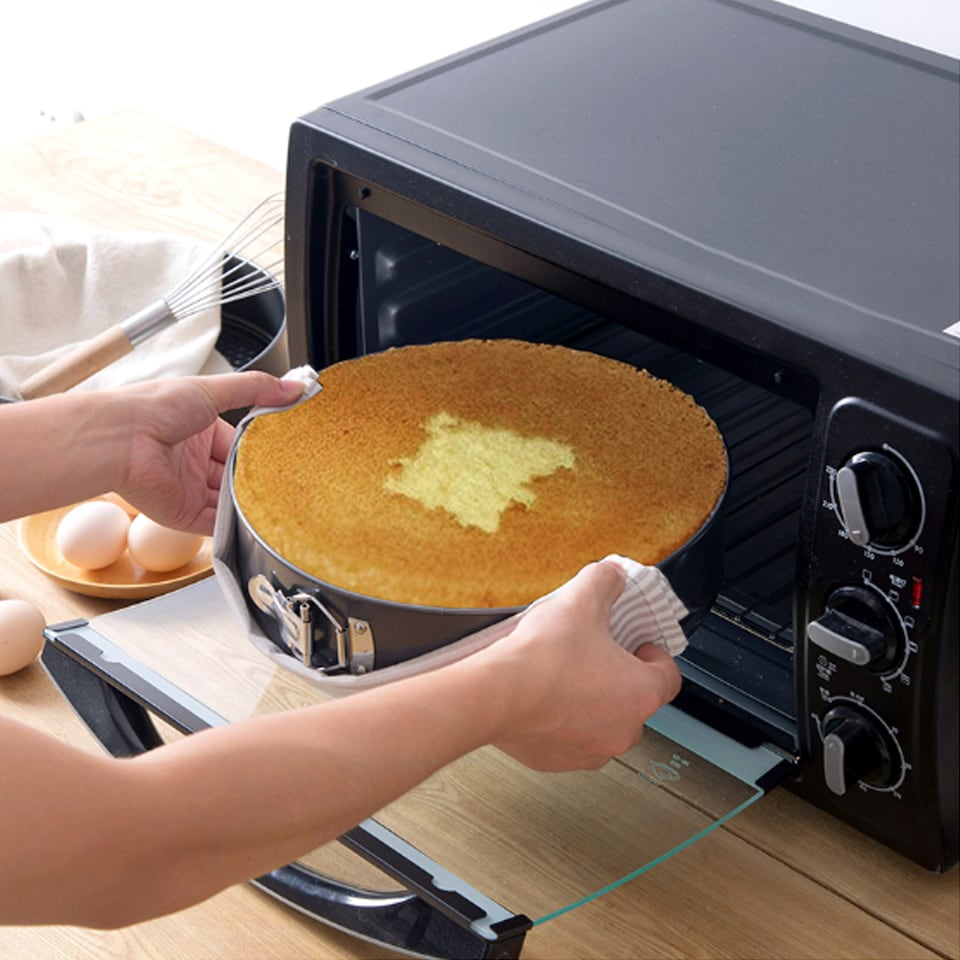 image 1 of Living and Home Set of 5 Non-Stick Round Springform Cake Pans with Removable Bottoms | Black