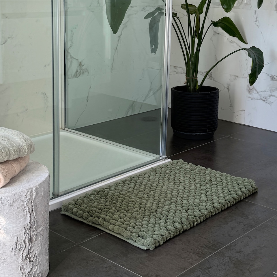 image 1 of Bobbi Giant Bobble Bath Mat