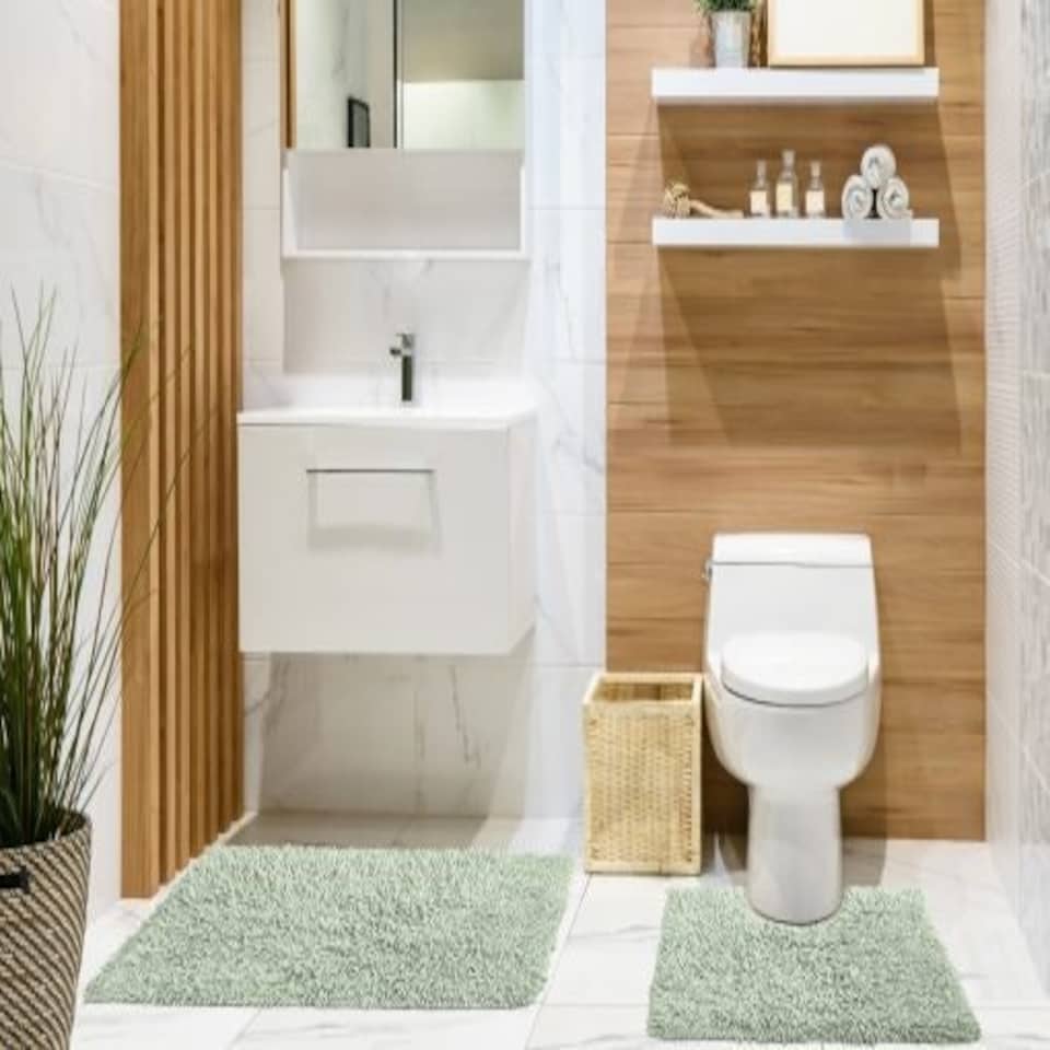 image 1 of Tumble Twist Collection Pure Cotton 2pc Bath set in Green