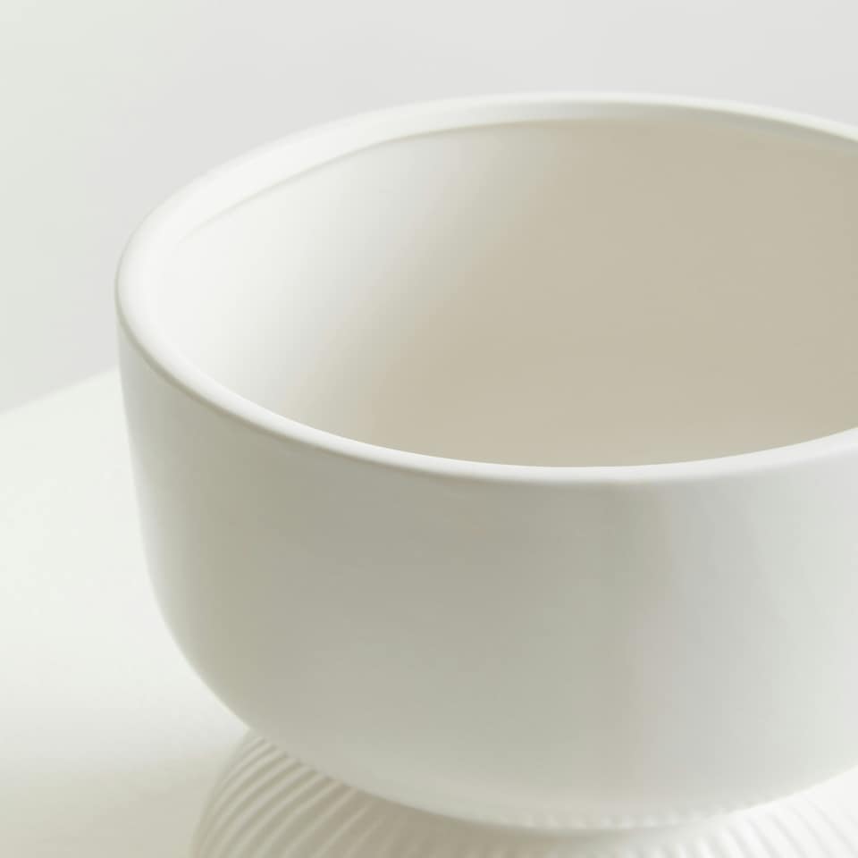 image 1 of Interiors by Premier Lightweight White Planter, Durable Ceramic Construction Outdoor Pot, Cylindrical Design Flower Planter White
