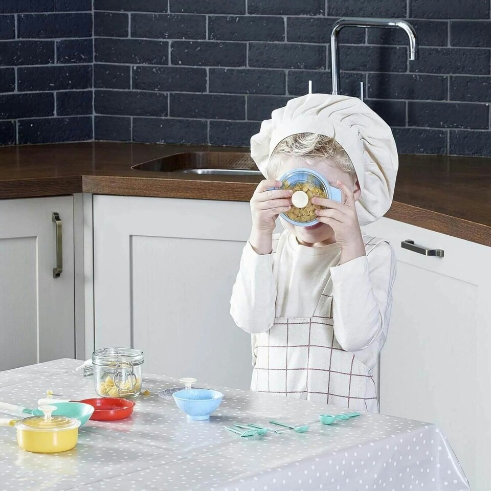 image 1 of Casdon Pan Set