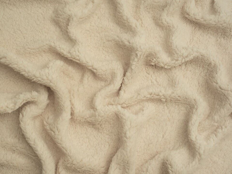 Minerva Core Range Cream Lambskin Sherpa Fleece Fur Fabric for Dressmaking, Toy Making, 150cm / 59" Wide - per metre