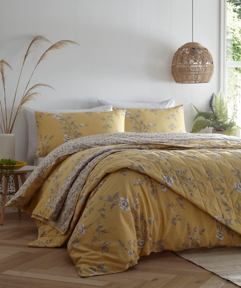 Yasmina Floral Soft Easy Care Bed Linen Bedding Duvet Cover Quilt Set With Pillow Case | Yellow | Single