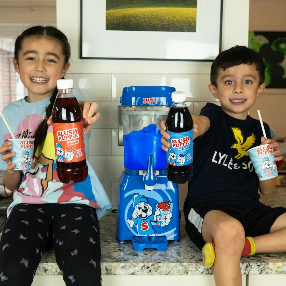 image 1 of Fizz Creations Slush Puppie Machine Large