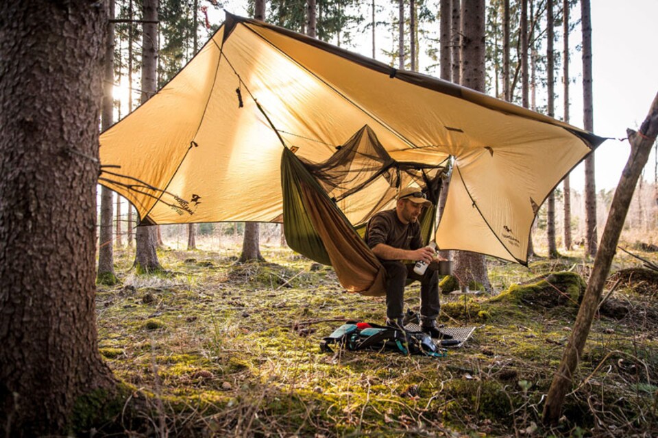 image 1 of Adventure Wing Tarp - Nylon - W150 x H255 cm | Brown