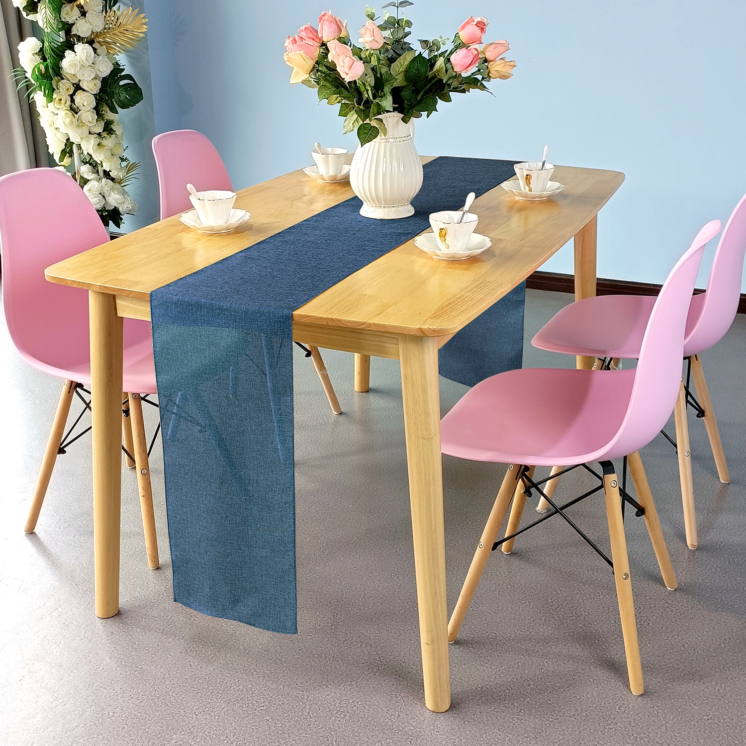 Neel Blue Hessian Table Runner, 29cm x 275cm Jute Fabric Dining Tableware in Mid Blue | Size: 29 cm x 275 cm