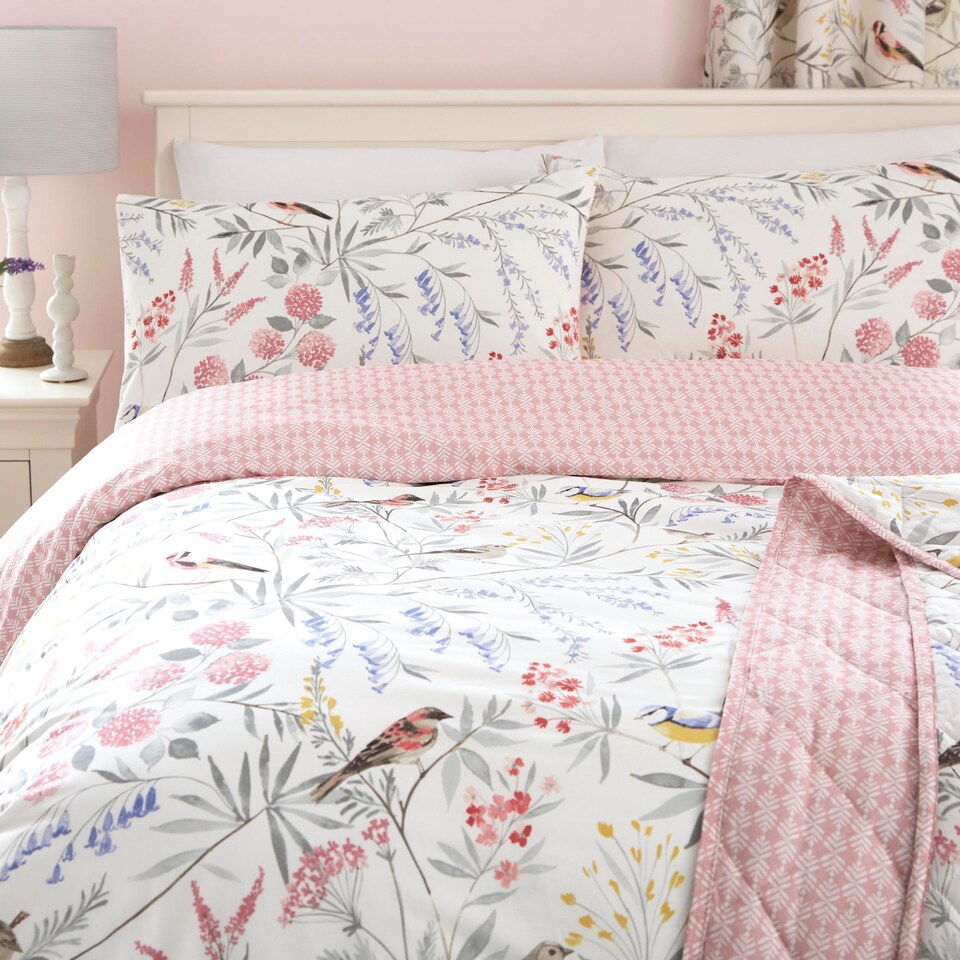 image 1 of D & D Caraway Duvet Cover Set Pink