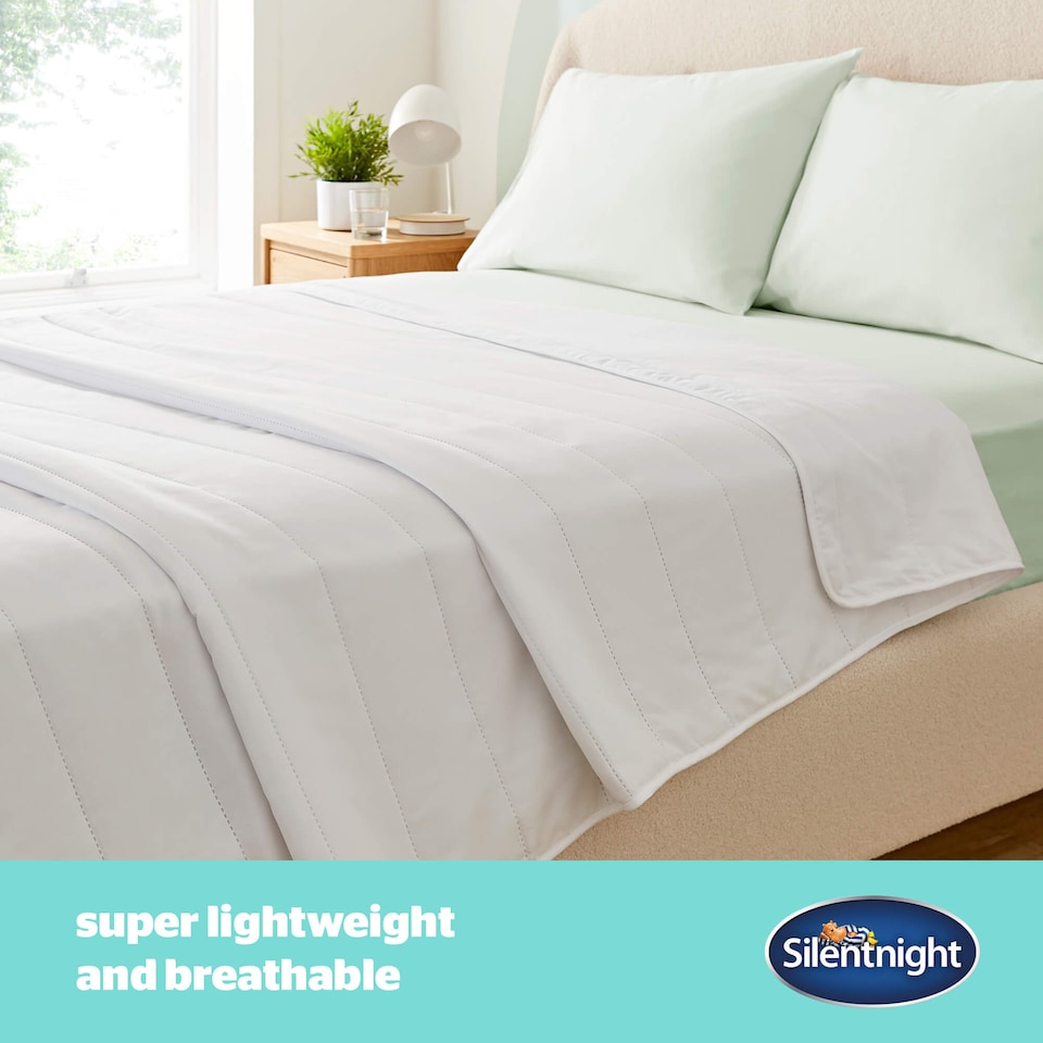 image 1 of Silentnight Summer Breeze 1 Tog Duvet | White | King
