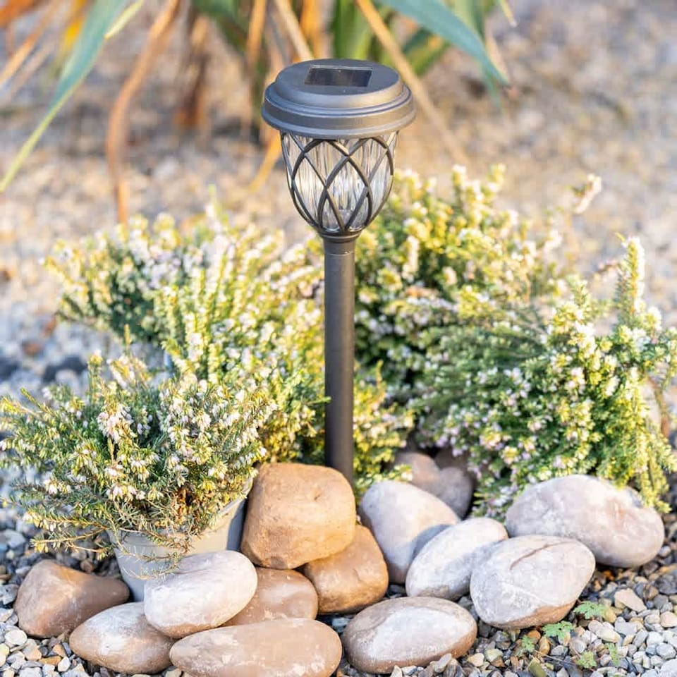 image 1 of ValueLights Set of 6 Diamond Black Outdoor Solar Spike Light