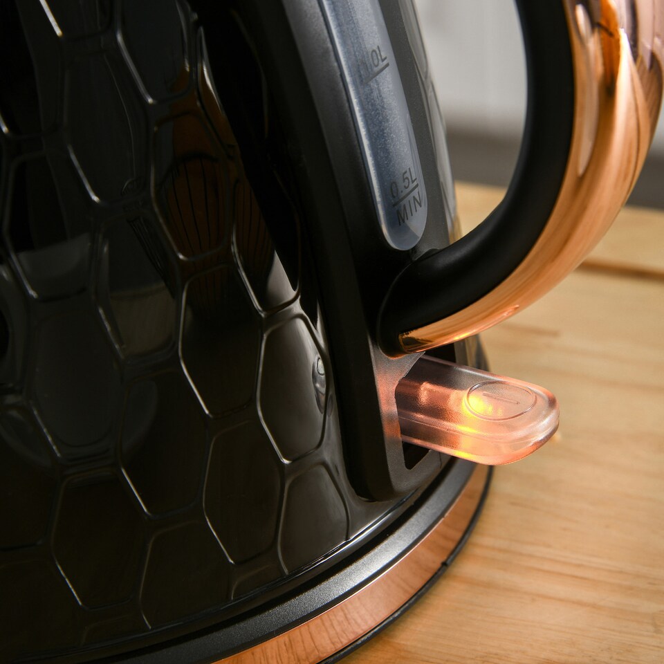 image 1 of HOMCOM Kettle and Toaster Set, 1.7L 3000W Auto Shut Off Fast Boil Jug Kettle, 4 Slice Toaster with 7 Level Browning Controls & Crumb Tray, UK Otter Thermostat, Black