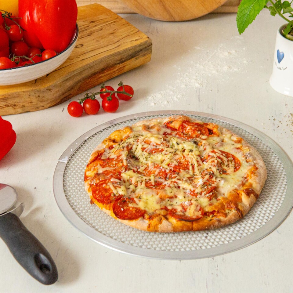 image 1 of Argon Tableware Aluminium Pizza Screen - 10" - Pack of 2