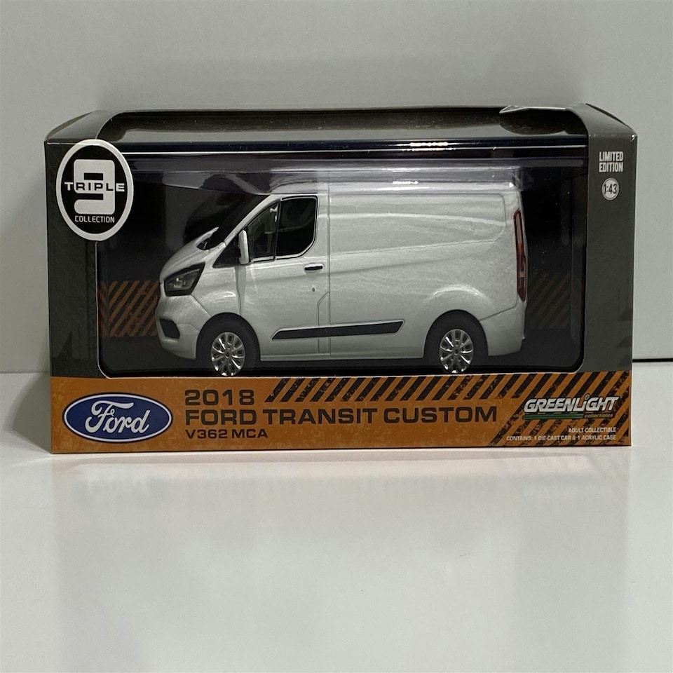 image 1 of 2018 Ford Transit Custom V362 MCA Frozen White 1:43 Scale Greenlight 51275