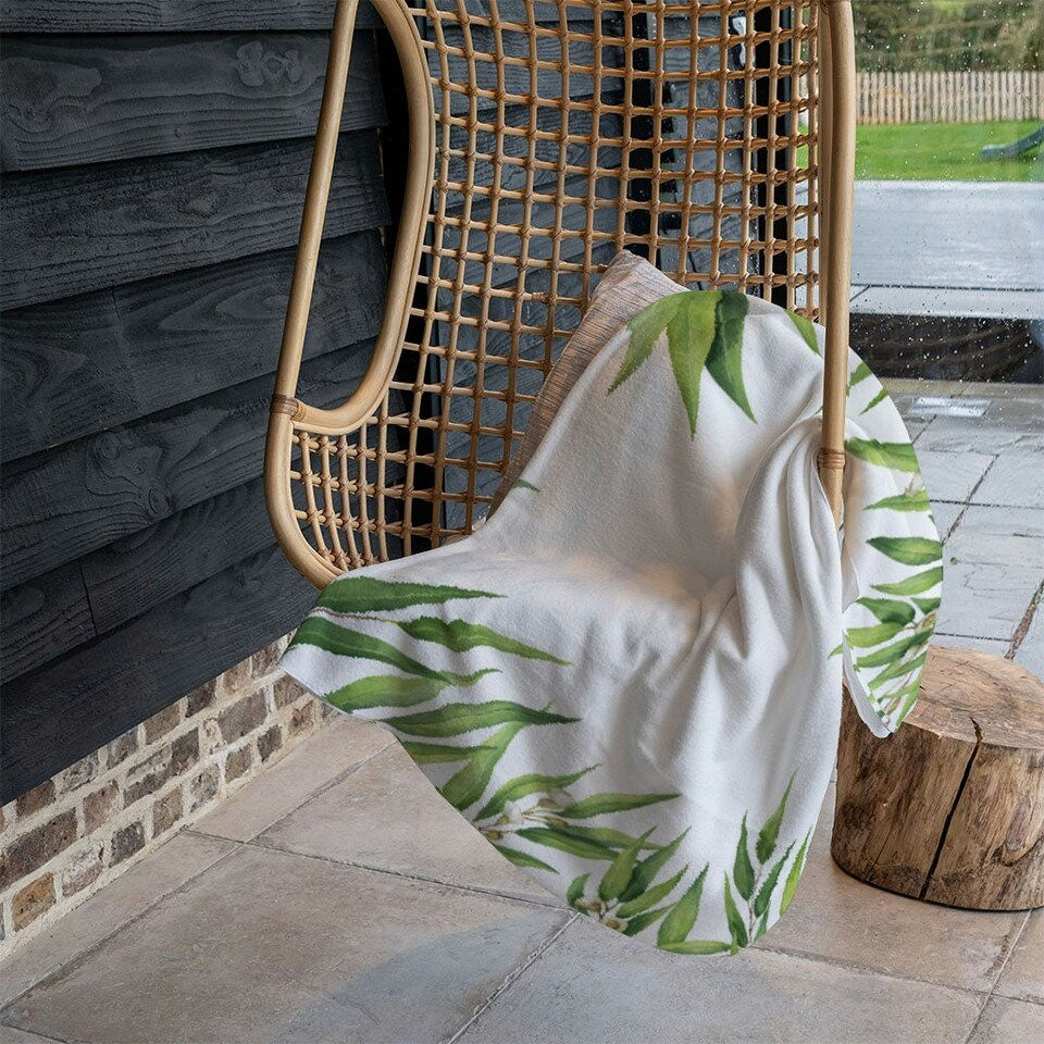 image 1 of Leaves Border (Blanket)