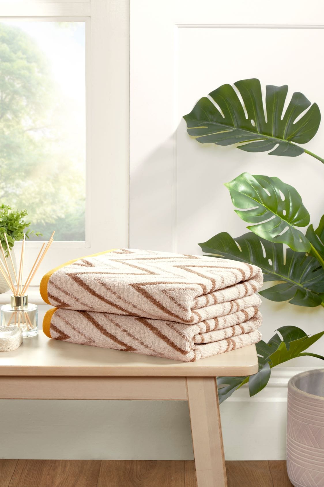 Helix Cotton Bath Towels Set Of 2 | Brown | Bath towel | 2 - Tesco
